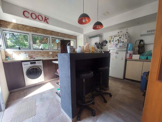 Venta casa 3 ambientes cochera jardín Olivos