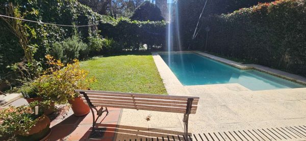 VENTA CASA c/pileta orientada al NORTE - VTE LOPEZ