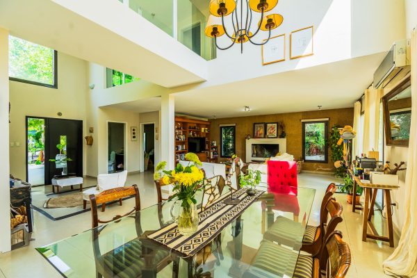 House 5 Bedrooms Pool in San Isidro Labrador