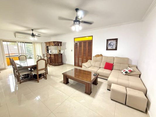 VENTA Departamento 4 amb. con balcón en Florida