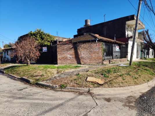 Venta Casa 3 Ambientes Cochera Boulogne Sur Mer