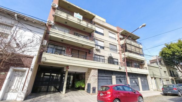 Departamento venta San Fernando c/balcón y cochera