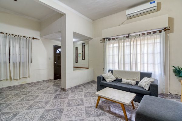VENTA CASA 4 amb + casa 3 amb c/ jardín-terrazas