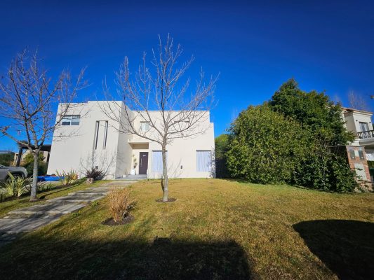 Venta Casa 5 Amb- Barrio San Francisco - Tigre