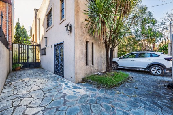 Casa En Tigre Residencial Con Quincho Y Pileta