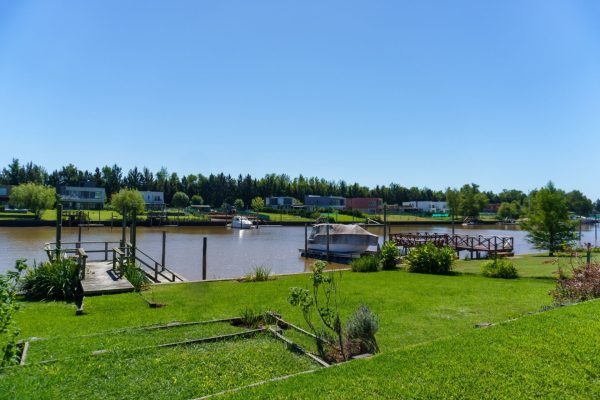 Venta Casa 4 Ambientes en Tigre
