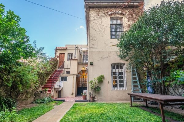 Casa En Venta San Fernando 5 Amb Jardin Con Garaje