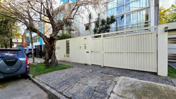 Apartment/Studio with Large Balcony for Sale – San Isidro