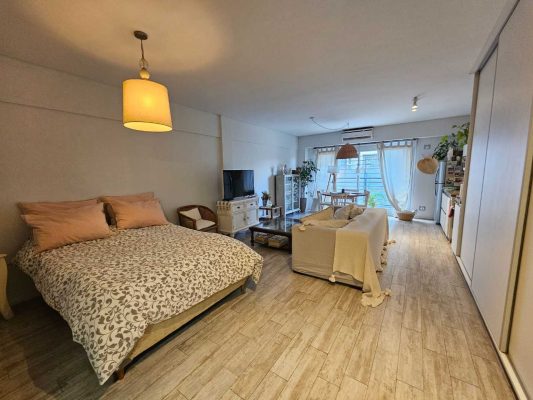 Venta depto 45m2 con balcón, sum, pileta, laundry