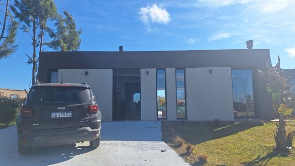Rental Nautical House – El Canal, 3 Bedrooms, Pool