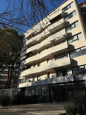 Seasonal rental – 2 bedrooms, office, garage, balcony – Olivos