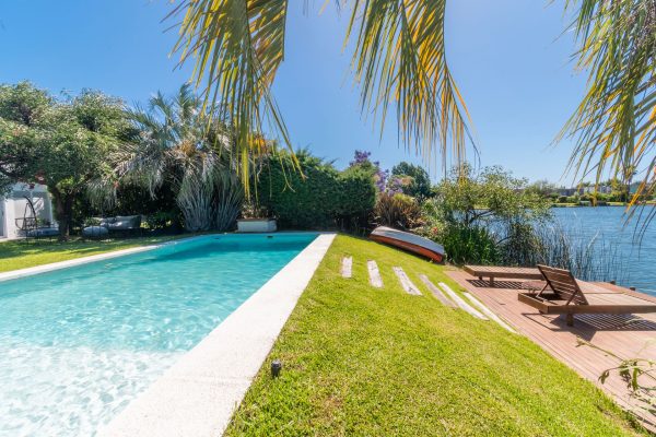 Furnished 6-Room House for Rent – Laguna Las Palmas, Tigre