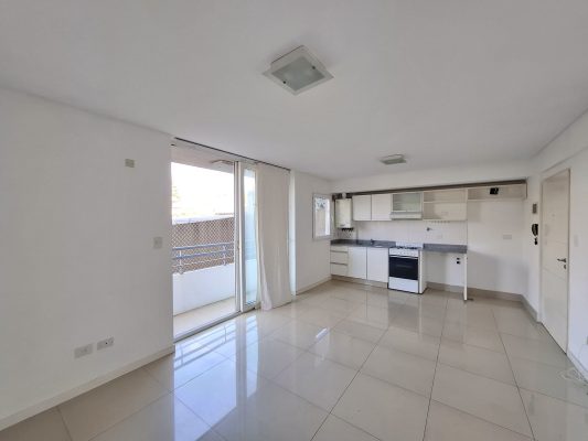 Depto 2 amb Alquiler Beccar c/ balcón y amenities