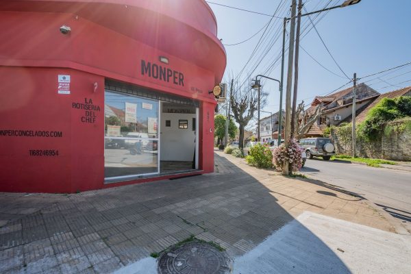 Único Local En Esquina (Gastronomico) - Martinez