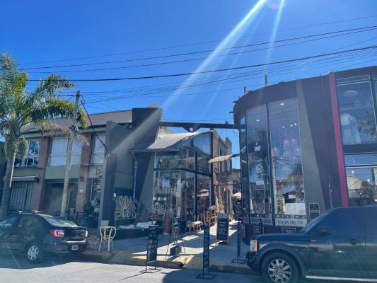 Venta Galeria En Puerto De Frutos Tigre