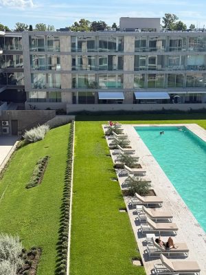 Depto 2 ambientes plus con 2 cocheras San Isidro