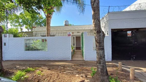 Casa en ALQUILER Beccar 3 amb CON PATIO Y PARRILLA
