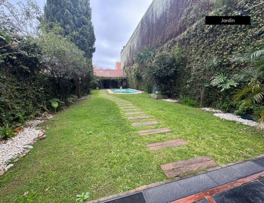 Apartment for Sale: 2 Rooms, Bay View, Garage