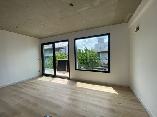 Apartment 2 rooms for sale TIGRE Remeros Beach with parking