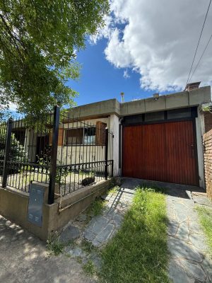 Casa en Venta en Troncos del Talar. Apta crédito