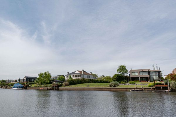 Venta lote en Tigre Marinas H al rio con amarra