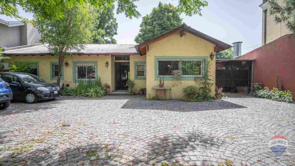 Muy linda casa en venta en Don Torcuato