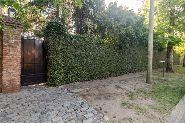 Excellent House in the Best Neighborhood of La Horqueta
