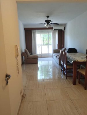 Departamento de 3 ambientes en excelente ubicación