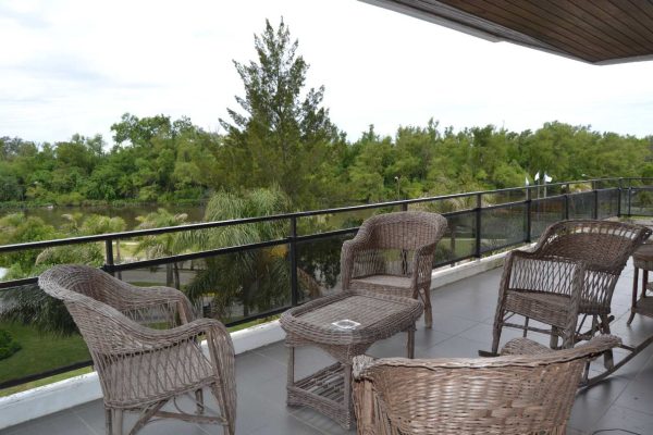 Venta Departamento 4 Ambientes Marinas Golf Tigre