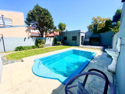 Ph En Venta Pb Al Frente 4 Amb. Con Pileta