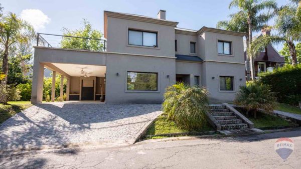 VENTA Casa 4 amb Boatcenter, Tigre con amarra