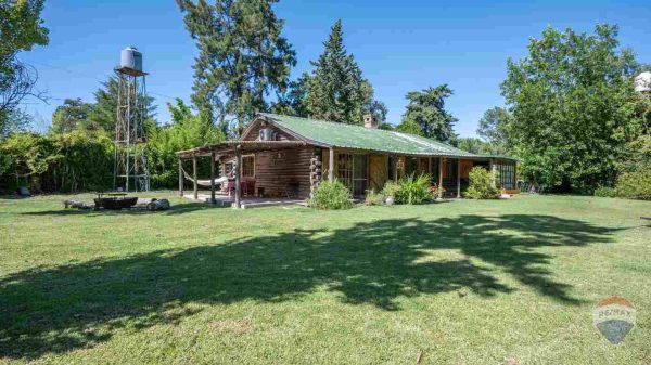 VENTA Casa en La Bota con gran lote