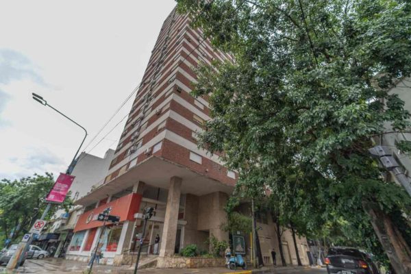 Venta Departamento 3 Ambientes Luminoso En Olivos