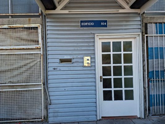 Opportunity! Apartment for Sale – 3 rooms, with carport