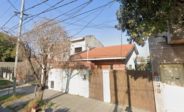 Venta dto 3 amb con balcon c/ financiación 180 c