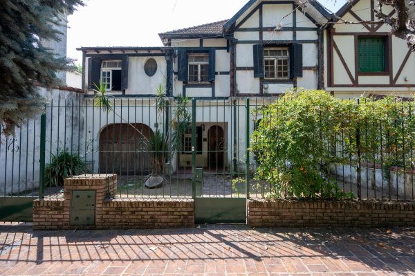 Venta Casa 7 amb con dependencia, pileta, Florida