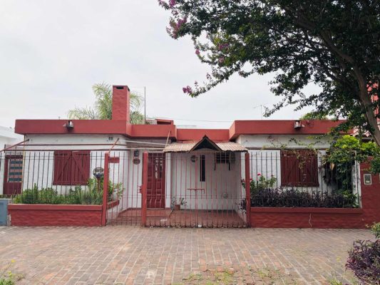 House for Sale – 3 Rooms, Garage, Garden, Credit Available