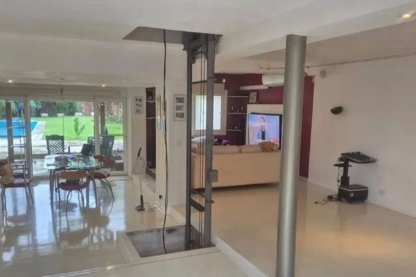 Venta Casa 2 Plantas,Pileta Parque S Isidro Impec.