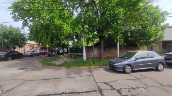 Venta Casa Y Local A Reciclar En Villa Adelina