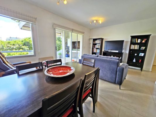 Apartment for Sale – 2 Bedrooms, Garden on Path