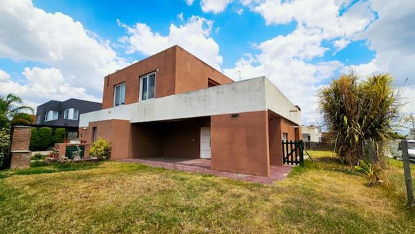Venta Casa 3 Amb Parque Galeria Casas Santa Maria