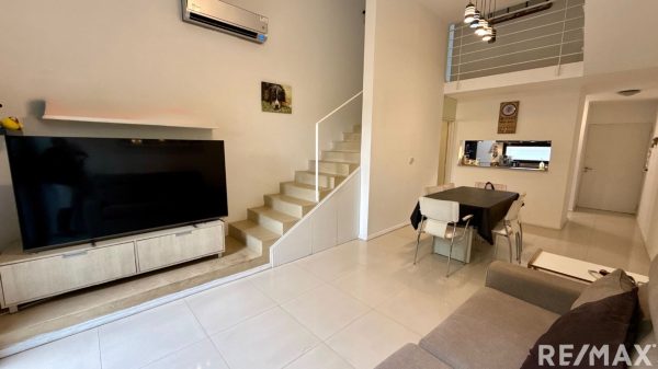 Apartment for sale, 4 rooms with garage, Olivos