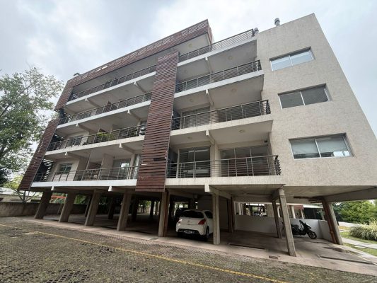 Alquiler 2 Ambientes Con 2 Cocheras En Tige