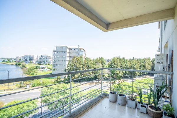 Apartment for rent with balcony, grill, and incredible view