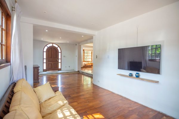 Casa 5 amb c/jardín, cochera, dep. en Don Torcuato