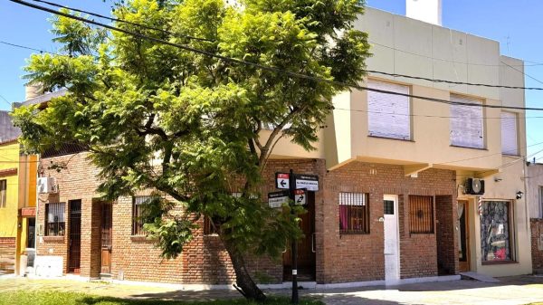 Tigre Centro: 4 Ambientes c Terraza | SIN EXPENSAS