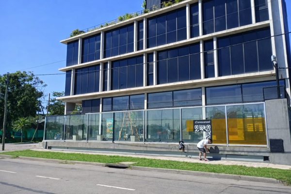 Commercial Space for Rent in Don Torcuato on the Colectora