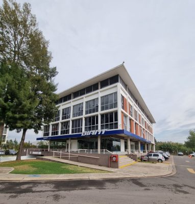 Office for Sale in Tigre Villanueva