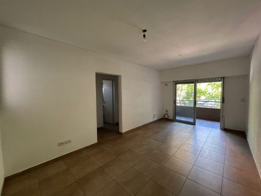 Apartment with Garage for Sale in the Center of San Fdo