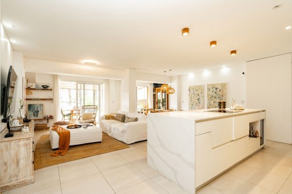 Sale Apartment View Bahia Nordelta Parking